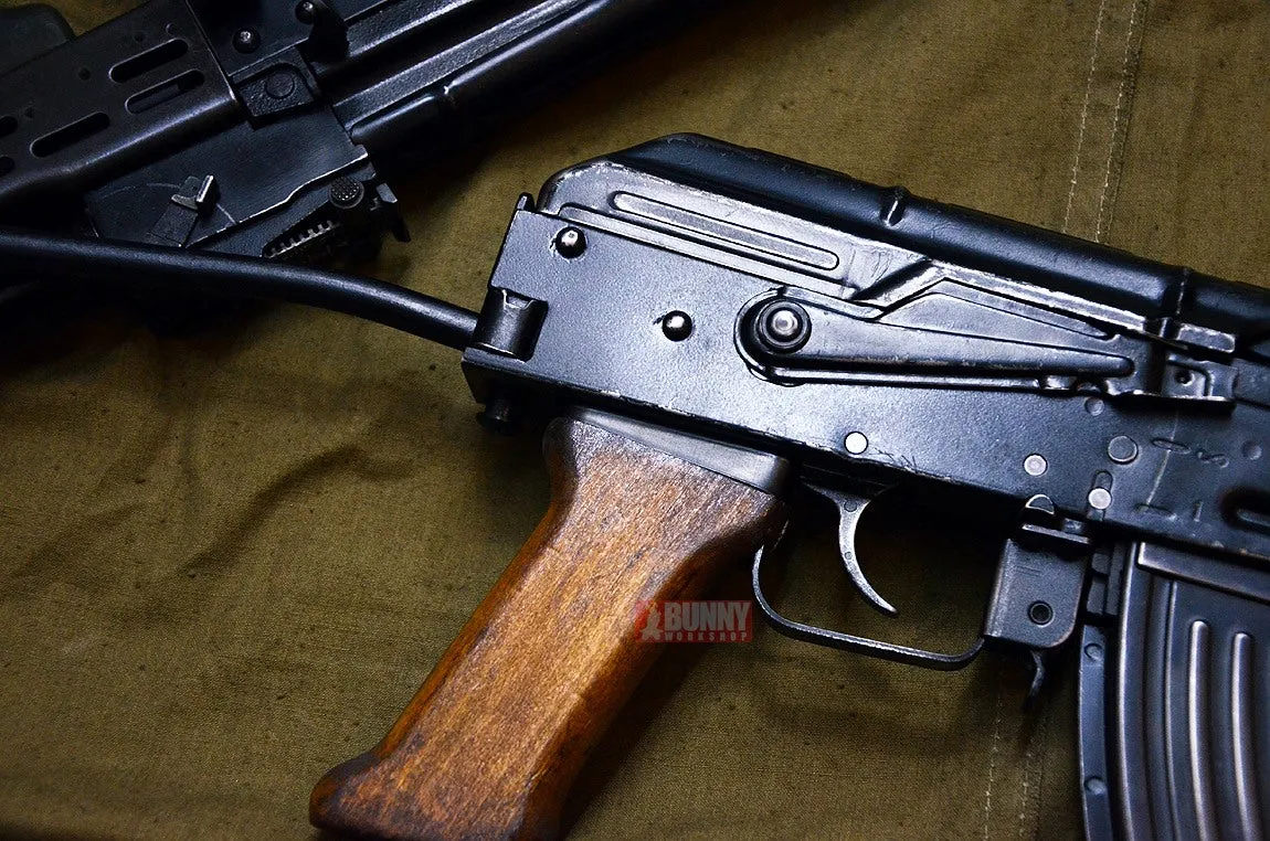 Bunny Custom - AMD65 GBB Rifle (Vintage version)