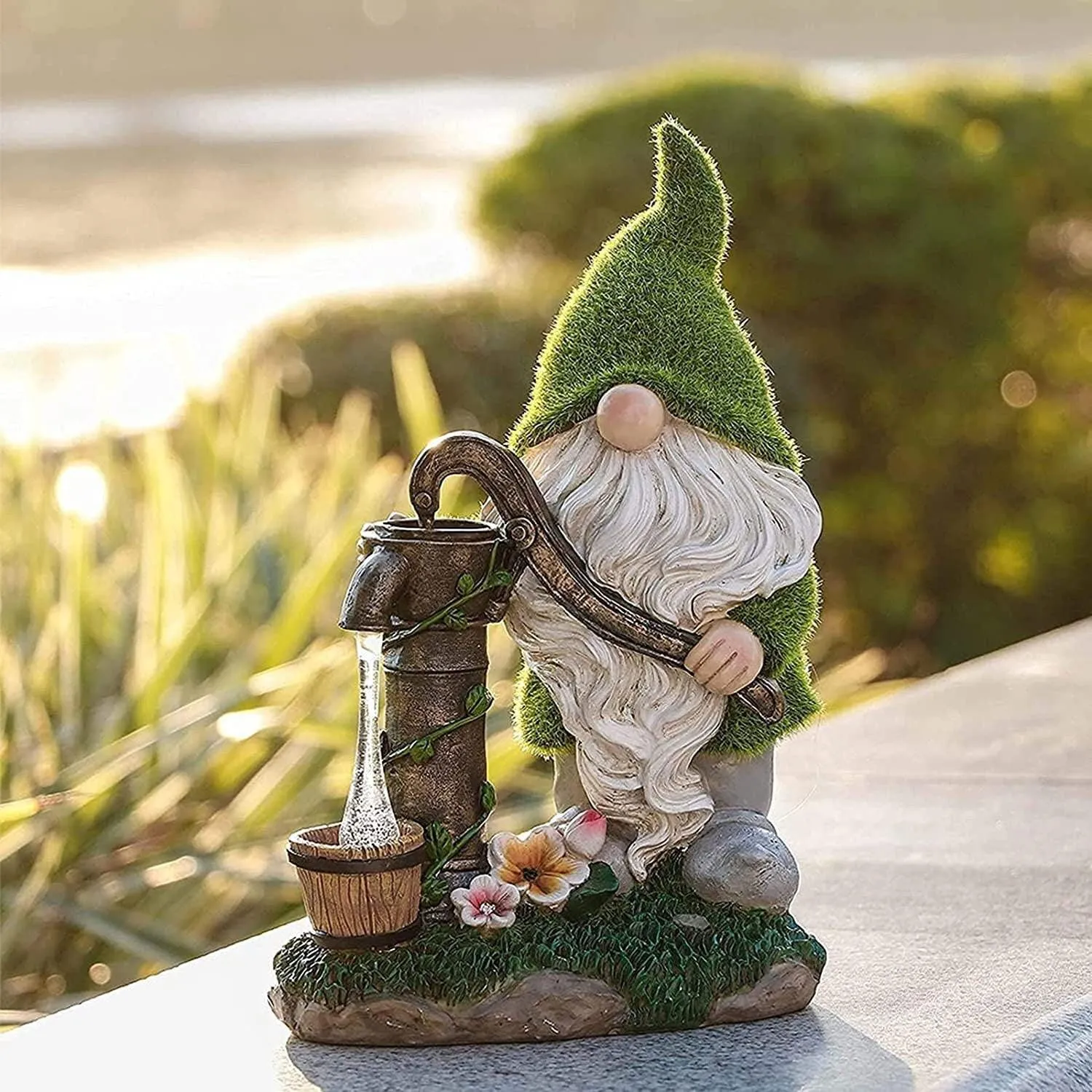 Garden Gnome Statue - Garden Dwarfs Statue Resin Gnome Figurine Outdoor Gnome With Water Pumping Solar Lights for Outdoor Home Yard Decor