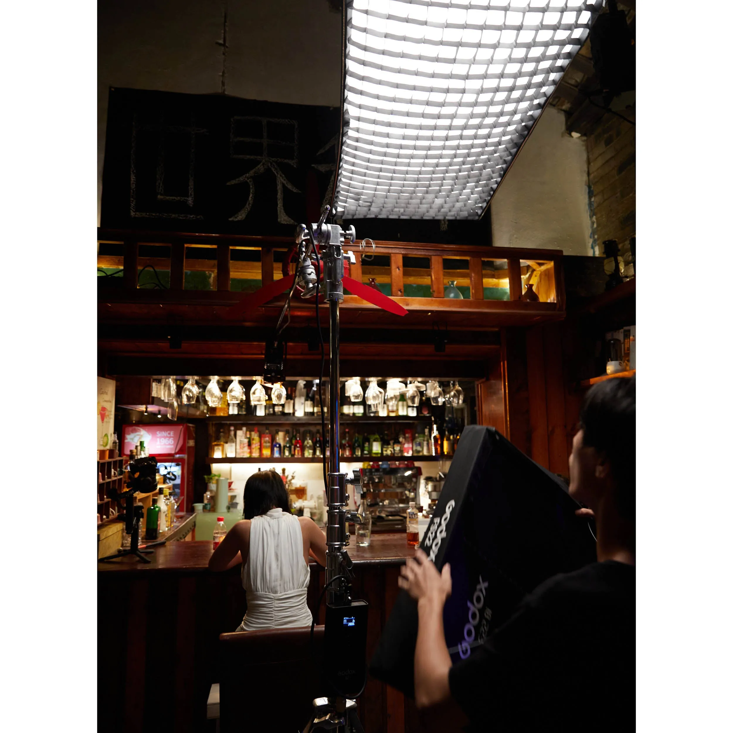 KNOWLED F400Bi 2'x4' IP65 Flexible Cine LED Mat Panel