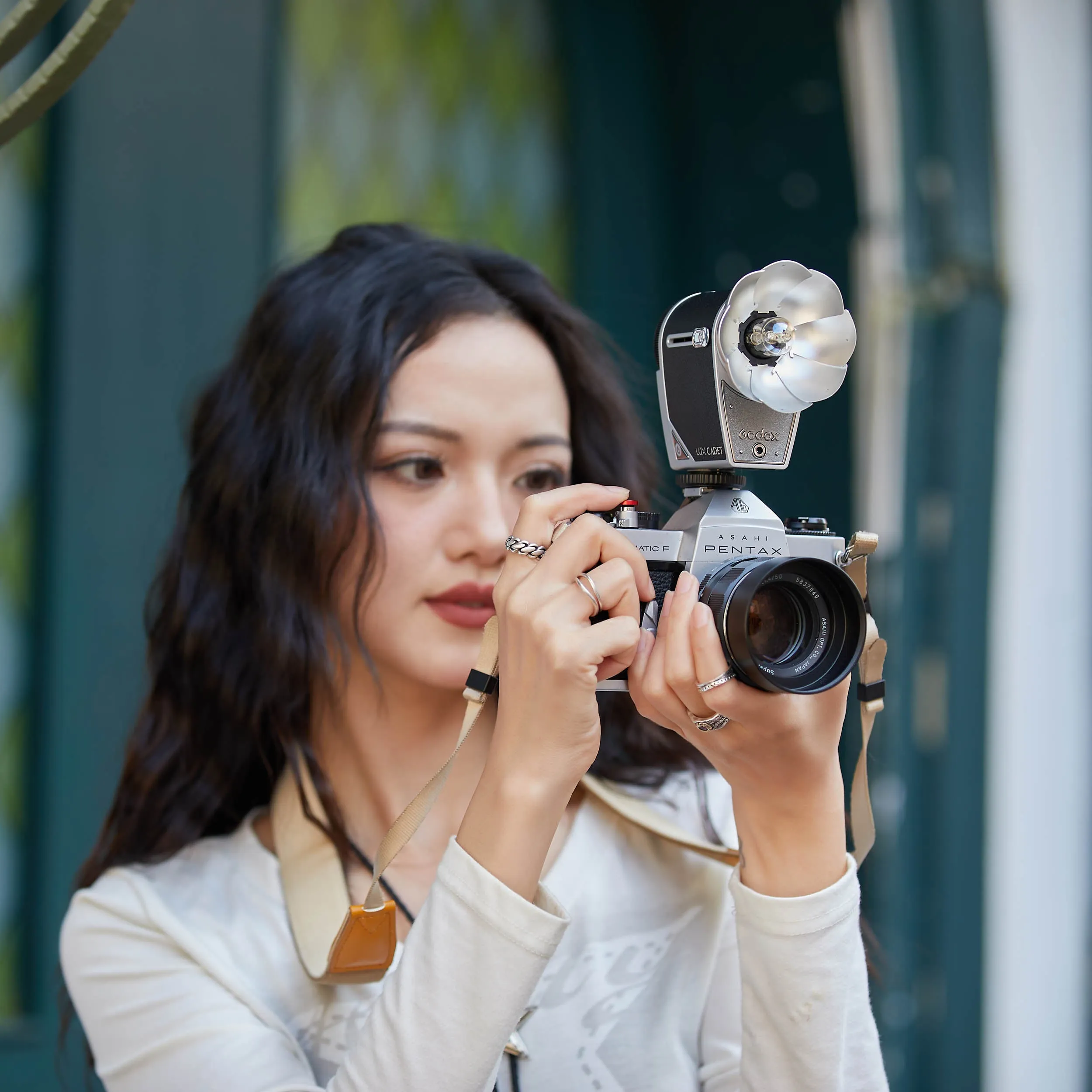 Lux Cadet Vintage-Styled Speedlite Camera Flash