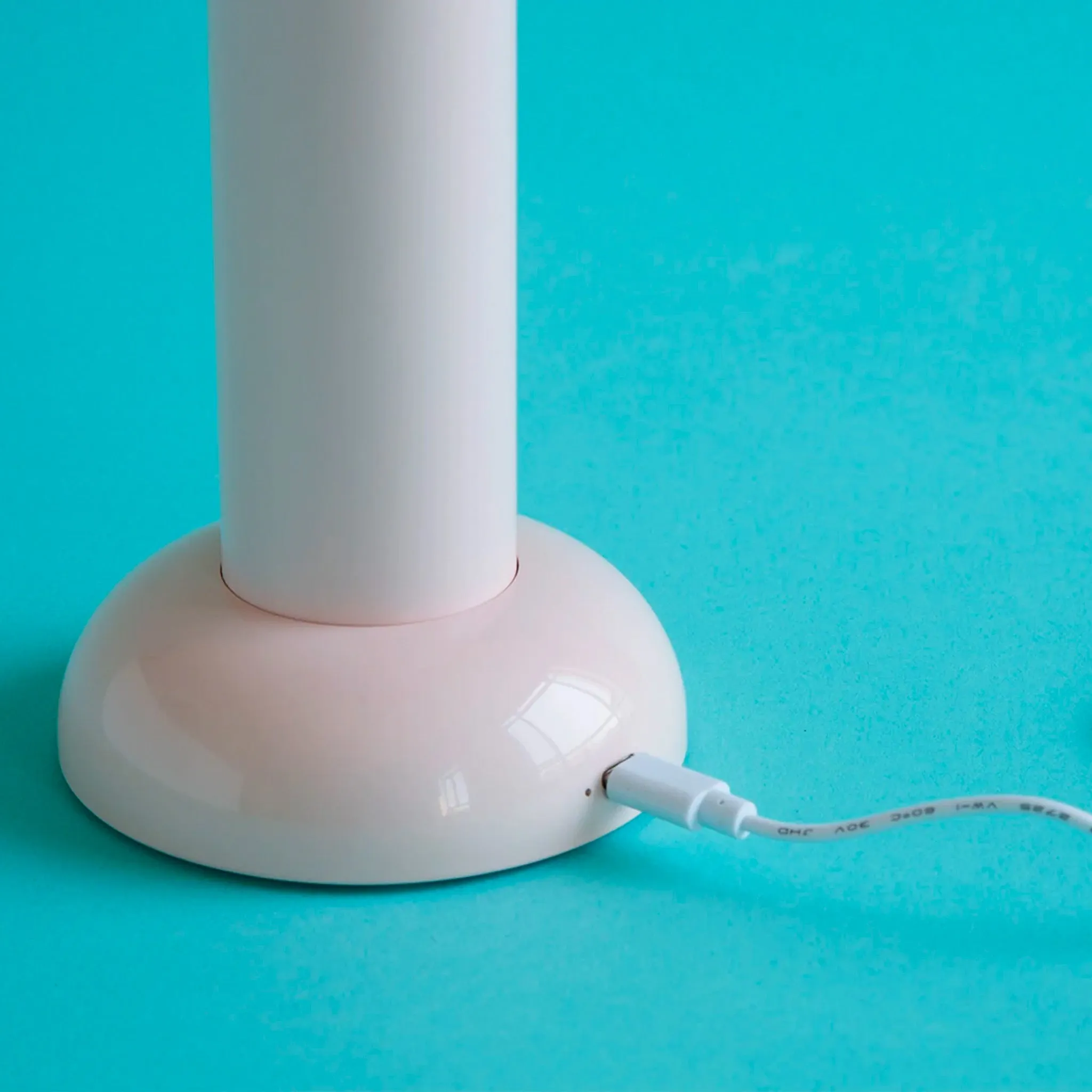PL4 Portable Lamp