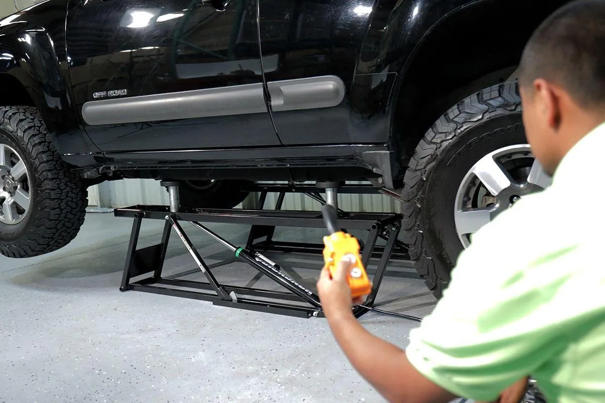 QUICKJACK | 7000 Series - 7000lb Capacity Portable Car Lift
