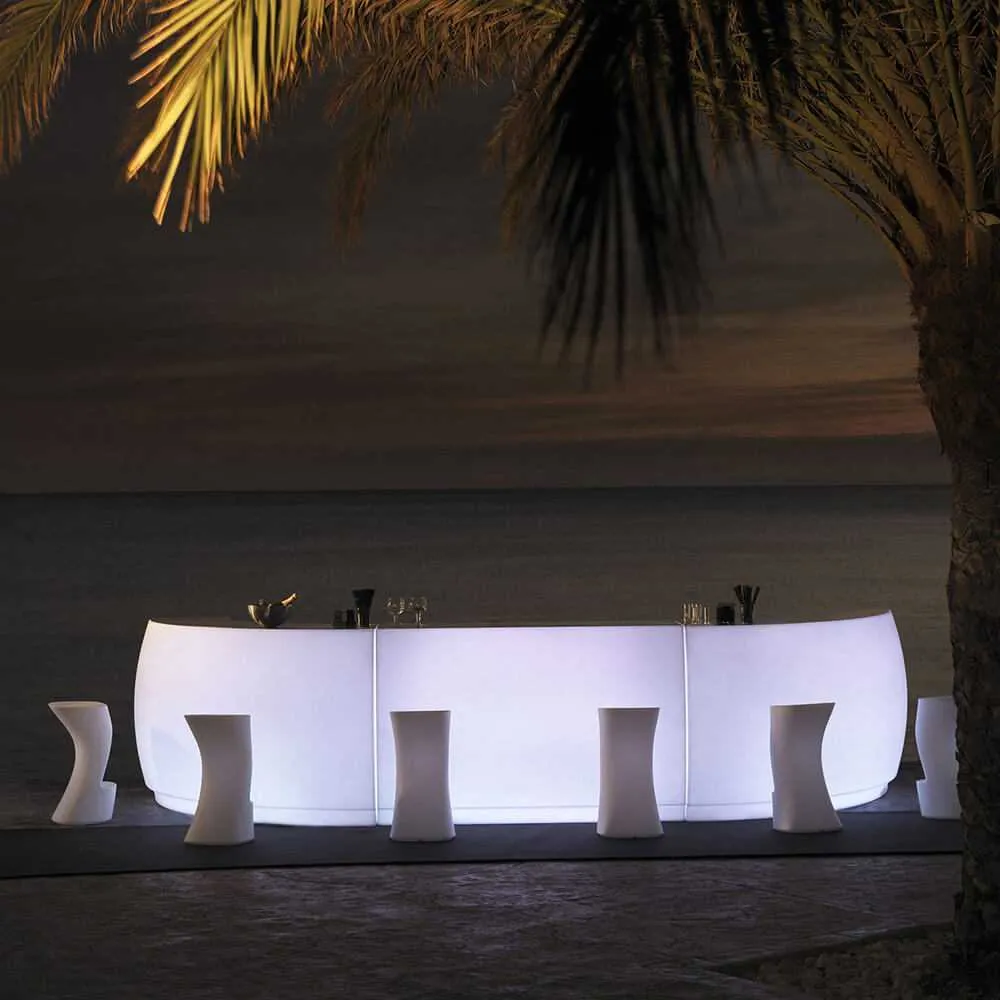 Vondom Fiesta Barra bar counter LED bright white by Archirivolto